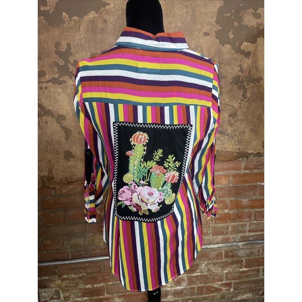 Andree by Unit Embroidered Shirt Dress Tunic Size Medium  Button Up 79